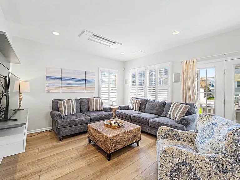 2 S Coolidge Ave #B — Photo 11