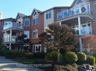 530 Walnut St APT 301, Edmonds, WA 98020