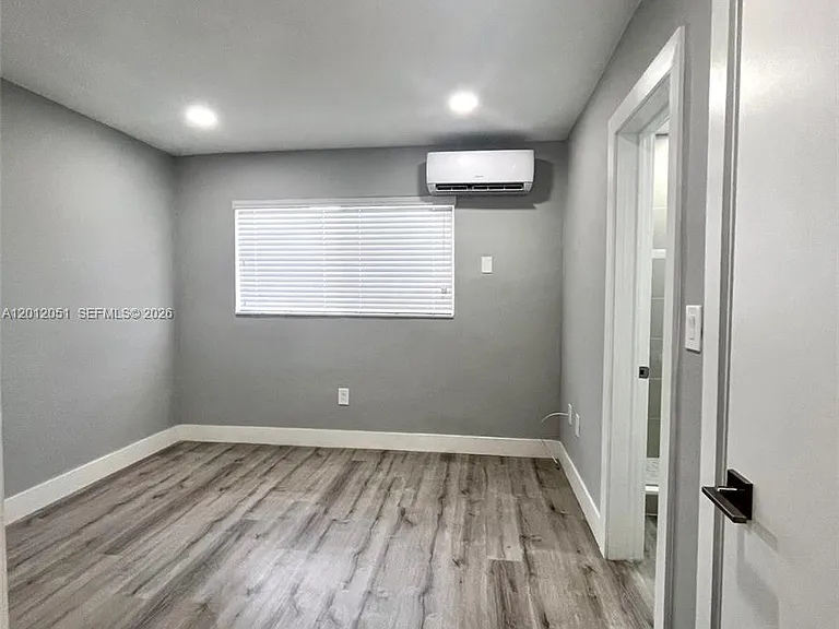 6310 SW 79th St #20 — Photo 4