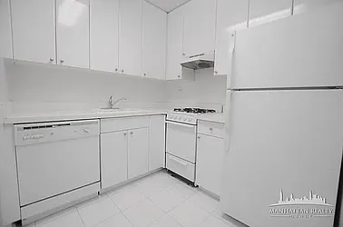 Rented by Manhattan Realty Group