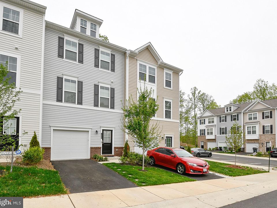 1st image of 102 Lentz Ln