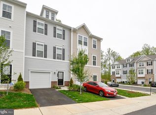 102 Lentz Ln, Stafford, VA 22554