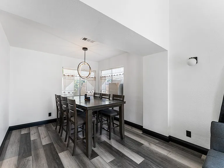 43721 Yaffa St — Photo 16