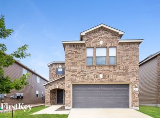 8215 Phantom Fld, San Antonio, TX 78253