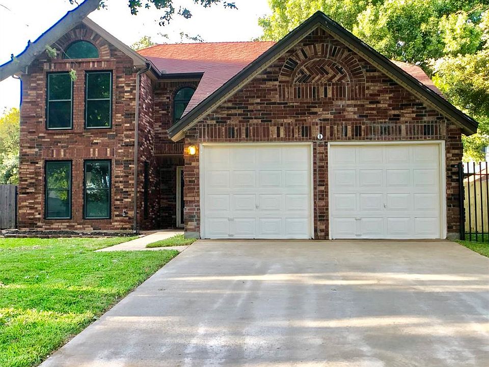1st image of 2422 Warrington Dr