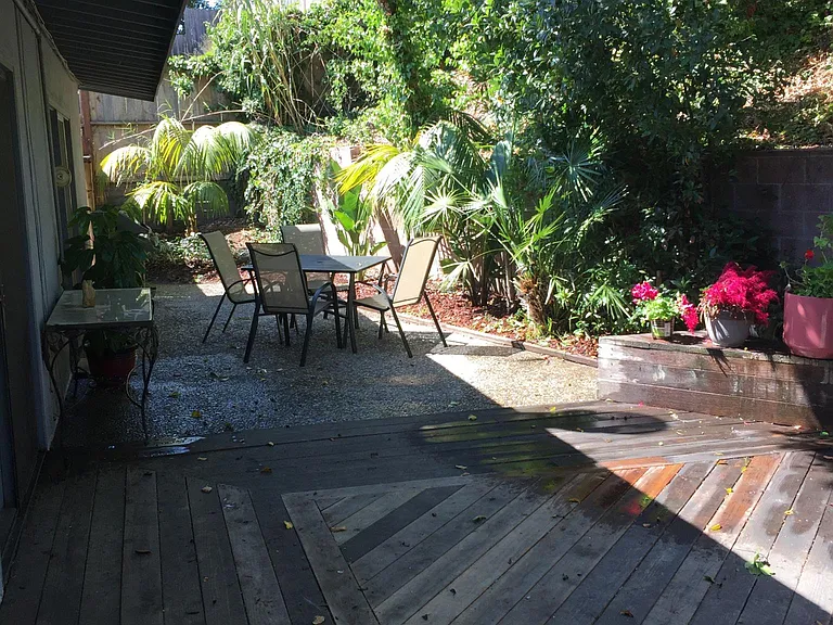 107 Naomi Ave — Photo 13