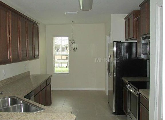3rd image of 3063 Patterson Groves Dr
