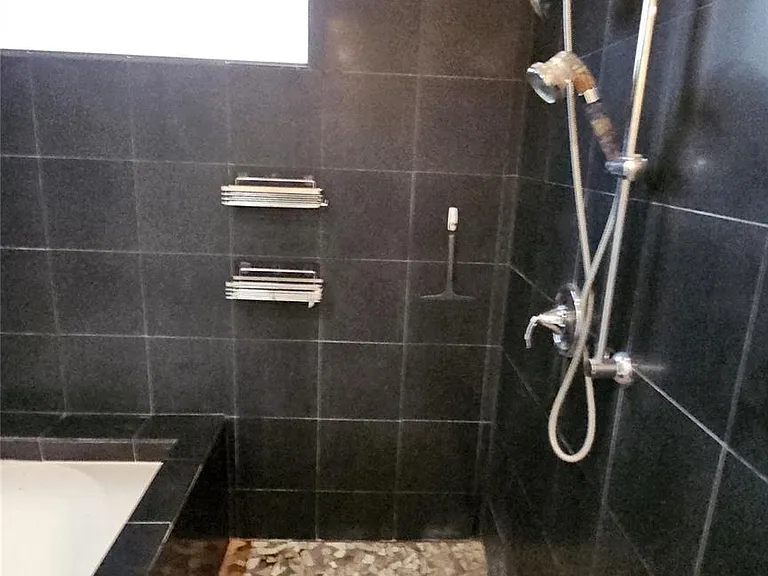 2301 Camden Dr #B — Photo 23