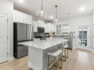 978 Gateway Commons Cir, Wake Forest, NC 27587