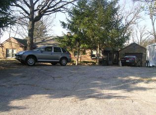 26020 N Midlothian Rd, Mundelein, IL 60060