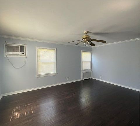 2nd image of 54 Greenway E