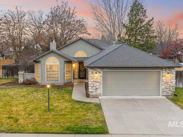 2507 N Valmet Ave, Meridian, ID 83646