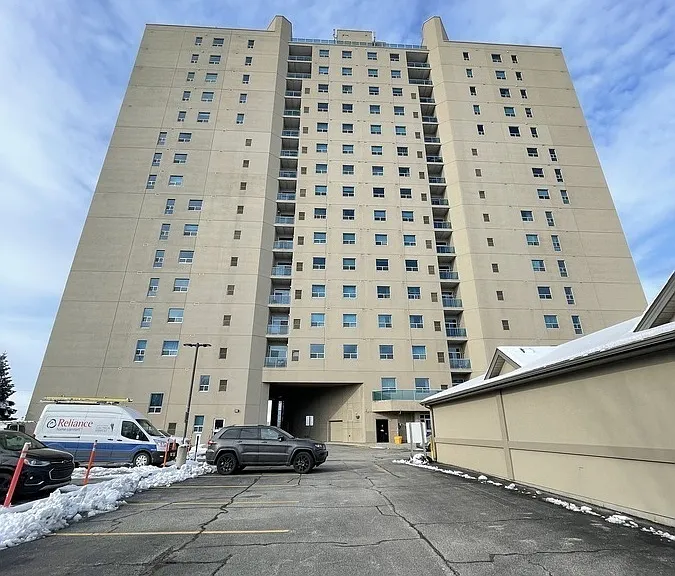 1225 Riverside Dr W #403 — Photo 25