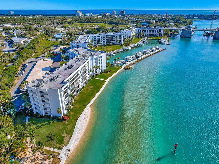 1542 Jupiter Cove Dr #104 — Photo 49