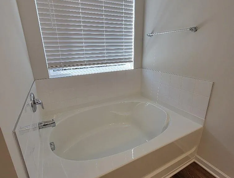 6941 Calton Ln — Photo 15