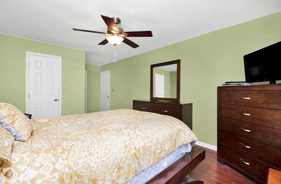 2 bed, 1167 sqft, $1,200 — Photo 4