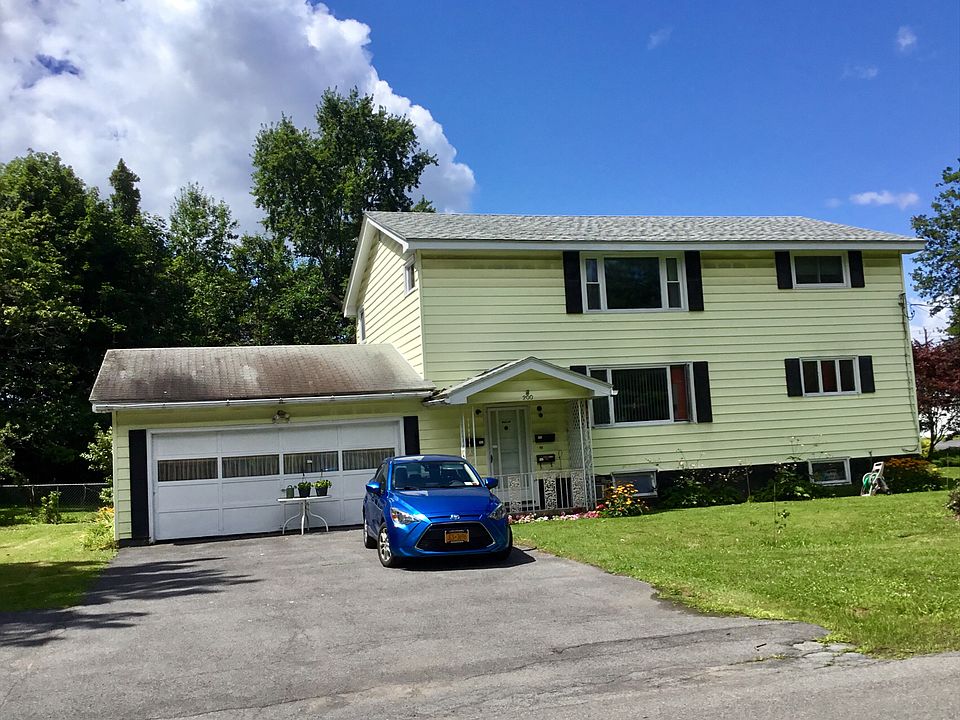1st image of 200 Waldorf Pkwy APT 2