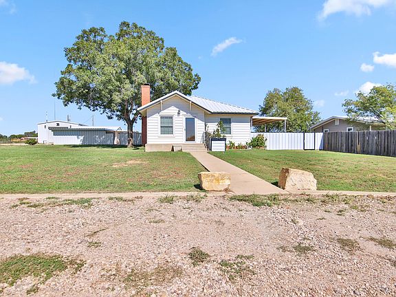 2nd image of 2620 County Road 7670