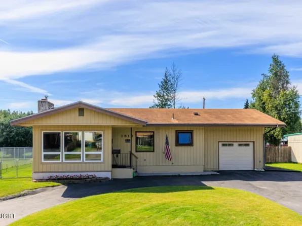 1510 Wolverine St, Anchorage, AK 99504