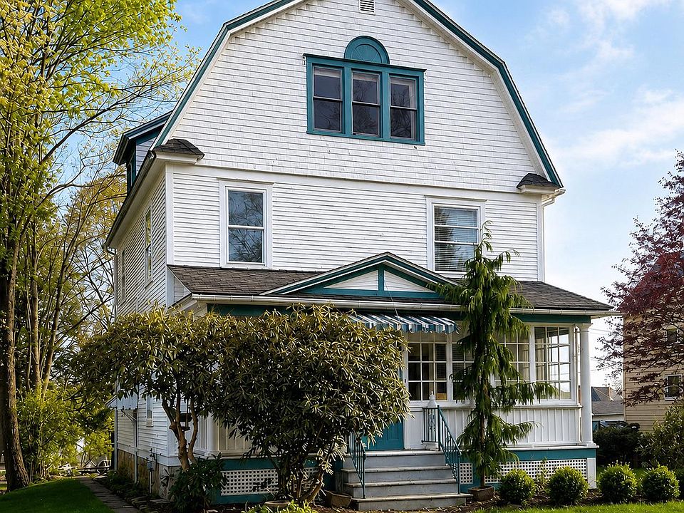 1st image of 112 Pine Ave