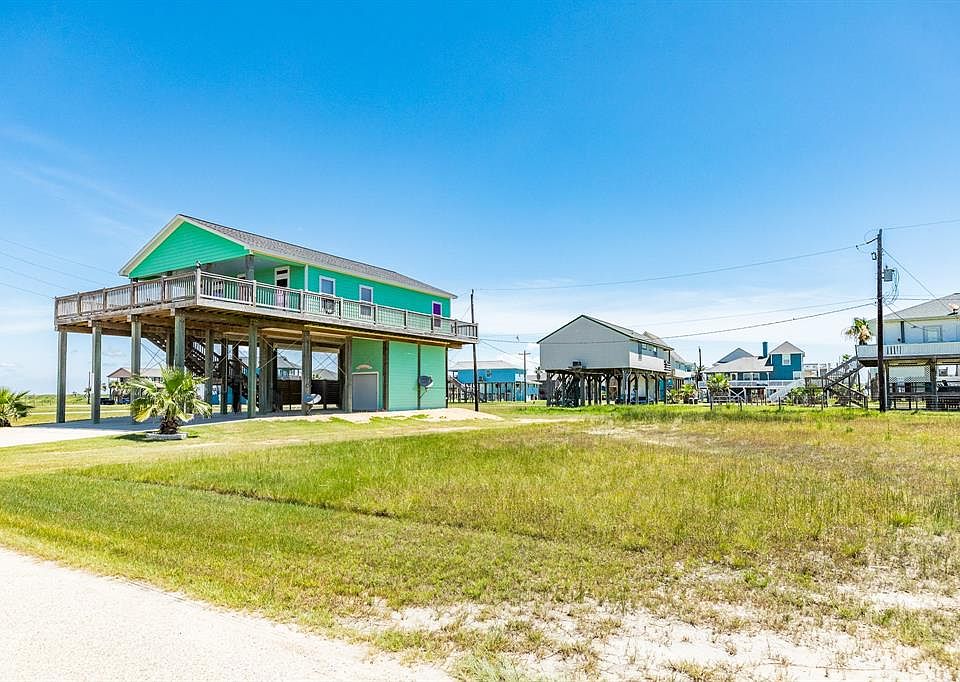 10 Jean Lafitte Dr, Freeport, TX 77541 MLS 54139407 Zillow