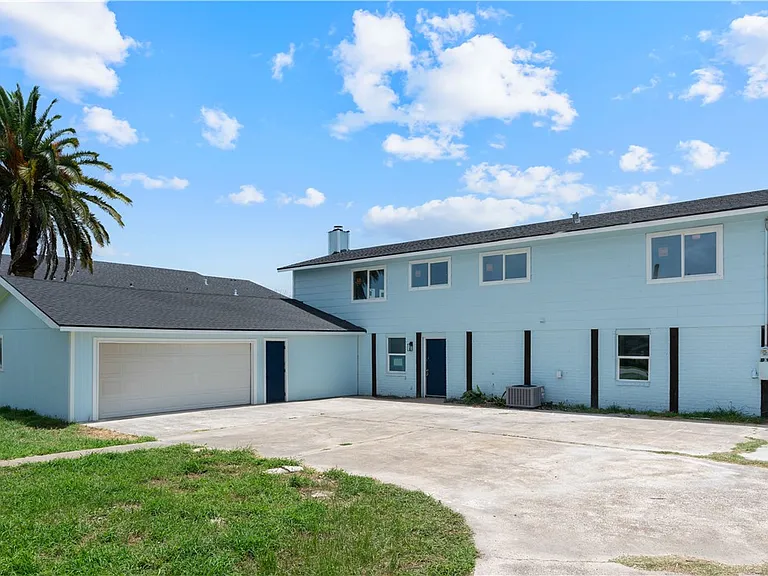 321 Clearview Dr — Photo 1
