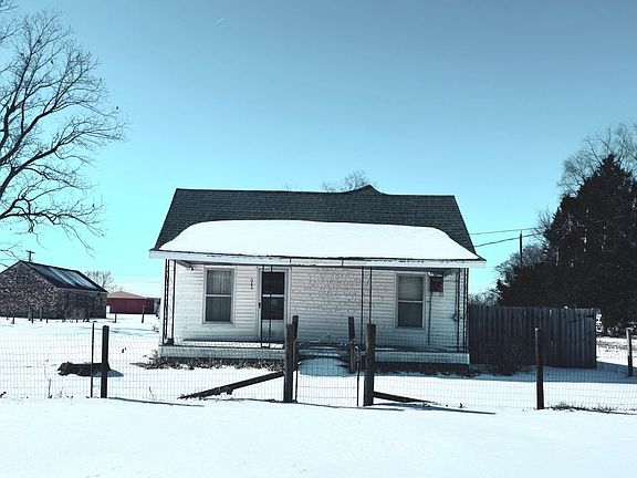 2nd image of 311 Walnut St