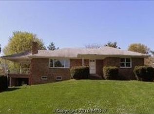 9 Piper Run Ave, Round Hill, VA 20141