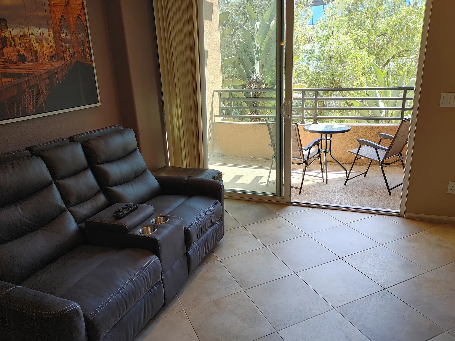 3 bed, 1279 sqft, $1,400 — Photo 4