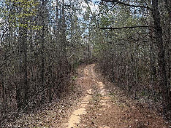 4th image of Fairchild Rd