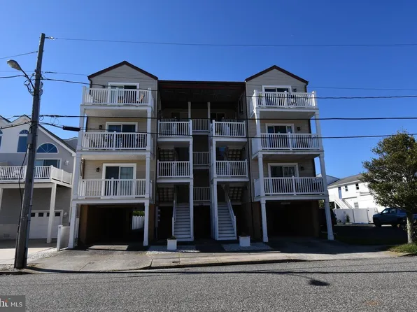 222 42nd St #B, Sea Isle City, NJ 08243