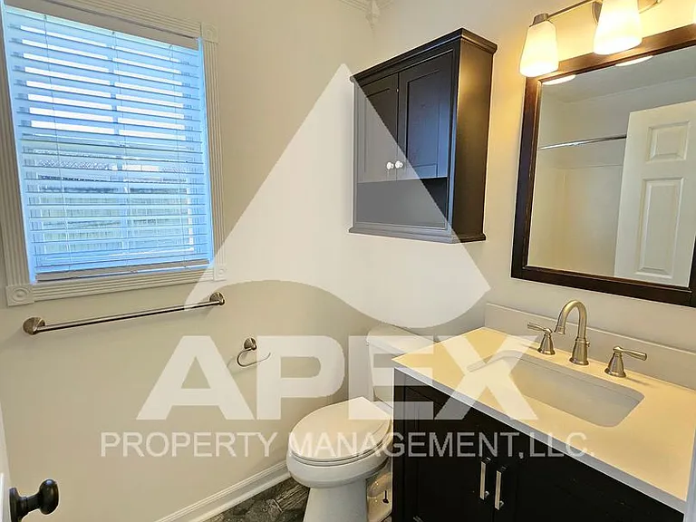 8705 Trapper Ln — Photo 25