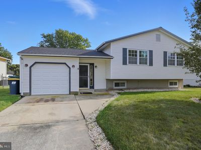 8 Renai Ct, Newark, DE, 19702