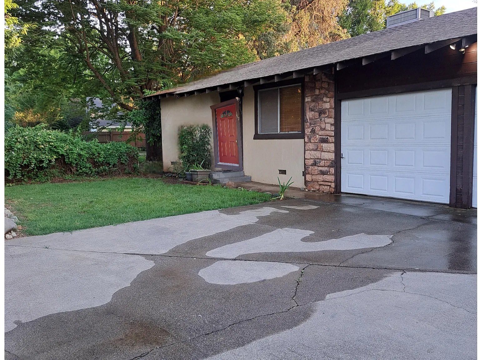 Henshaw Ave, Chico — Photo 2