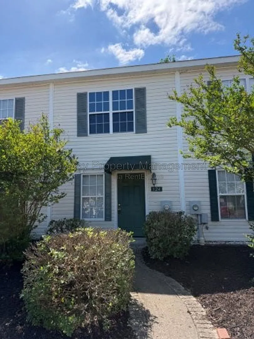 2 bed, 1.5 bath, 1120 sqft, $1,335 — Photo 1