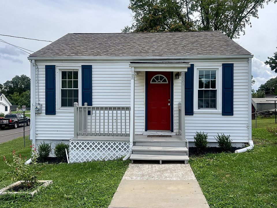 1st image of 937 Indiana Ave NE