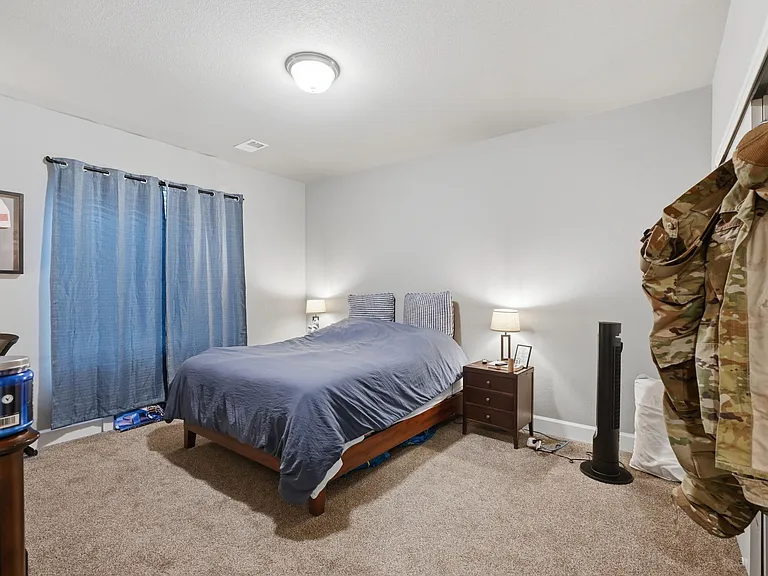 7202 Sedgerock Ln — Photo 16