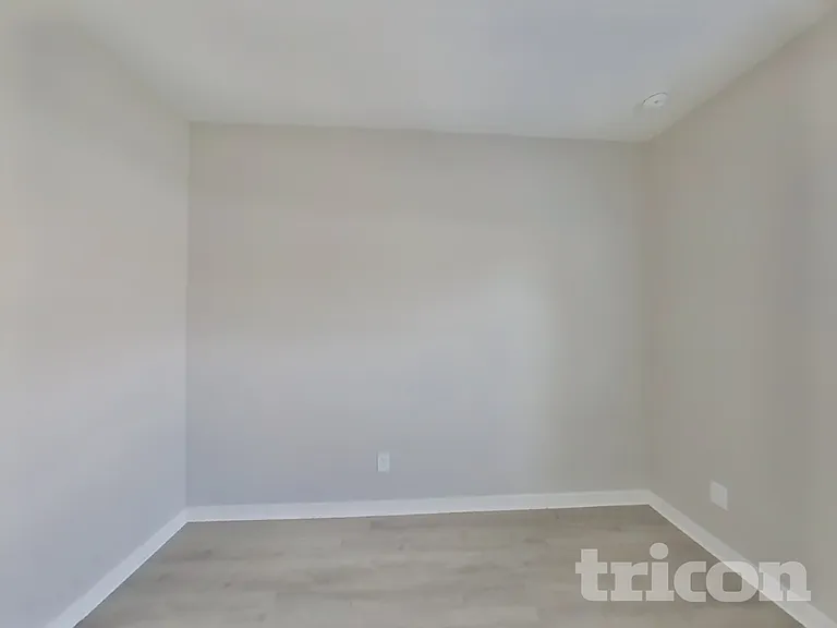 2800 Glendive Dr — Photo 10