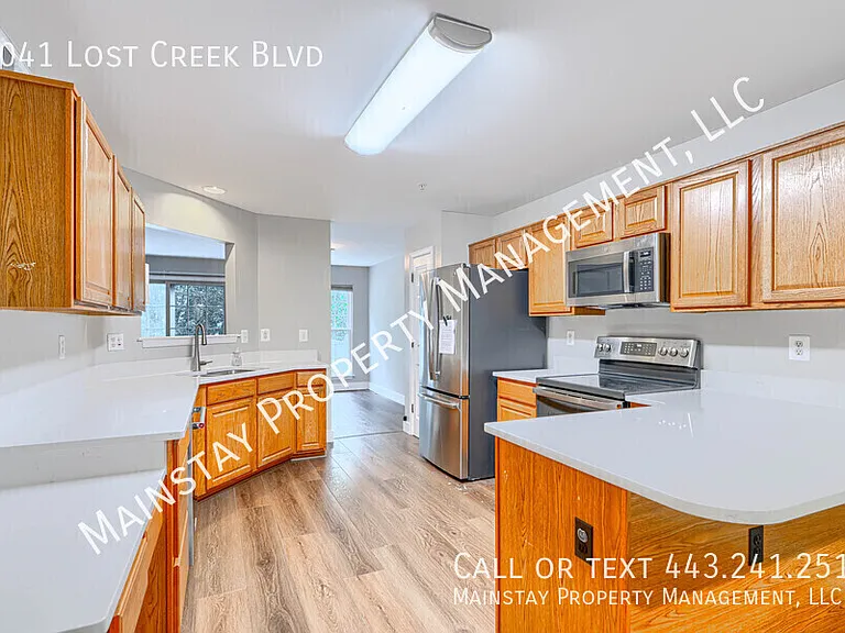 3041 Lost Creek Blvd — Photo 12