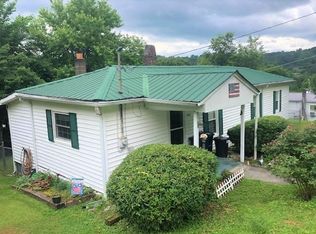 132 Tram Rd, Caryville, TN 37714