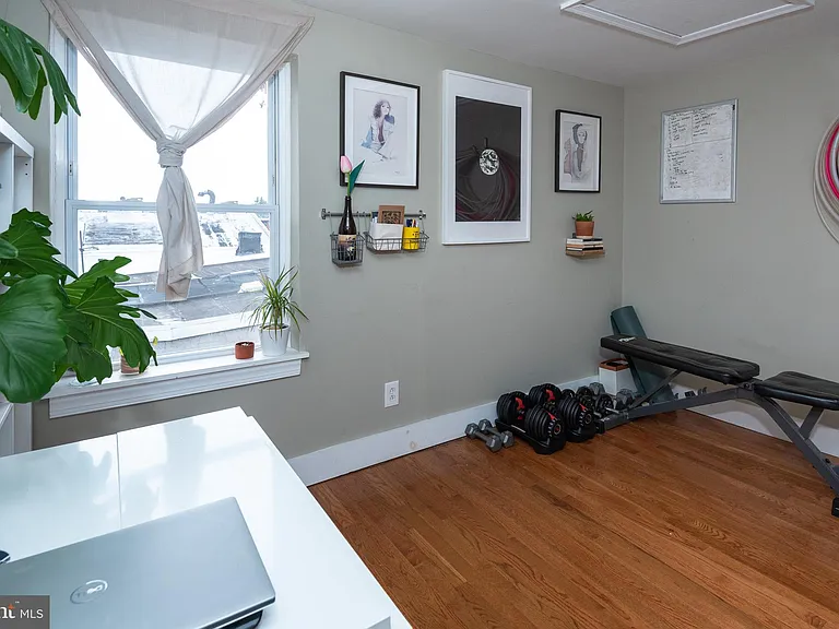 2165 E Susquehanna Ave #3 — Photo 33