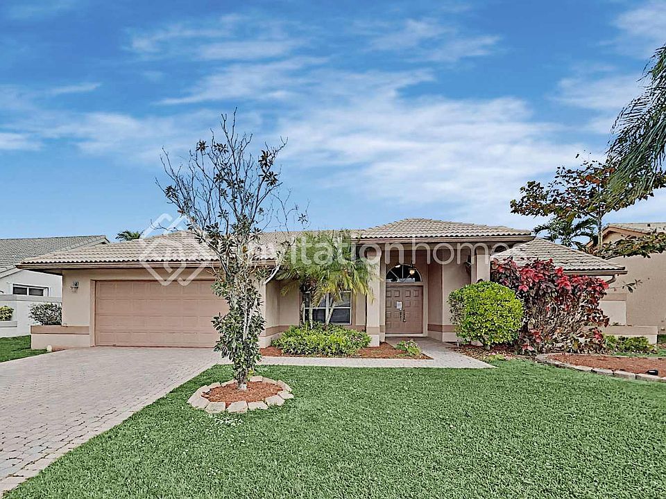 1st image of 6676 Blue Bay Cir