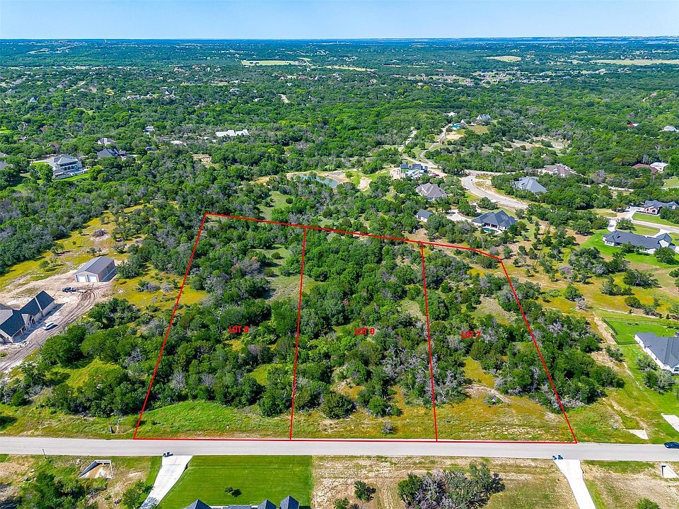 1st image of 116 Woodview Creek Trl