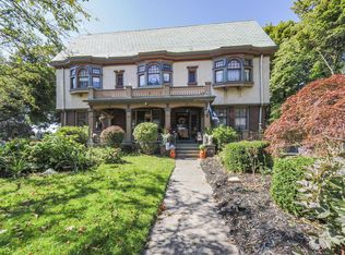 516 Maple St, Manistee, MI 49660