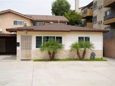 7913 Howe St, Paramount, CA, 90723