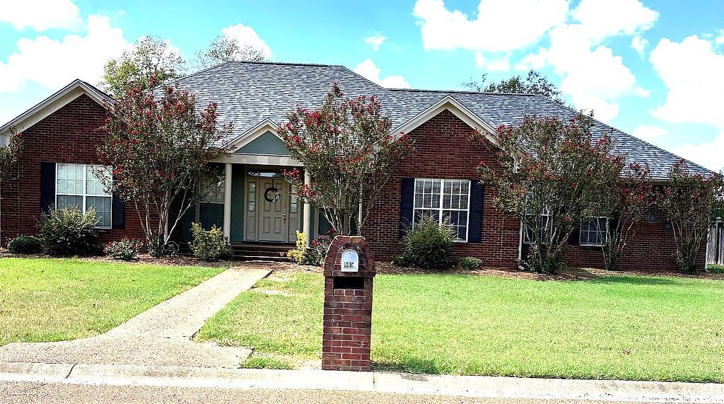 905 Jane Ln - Property Image