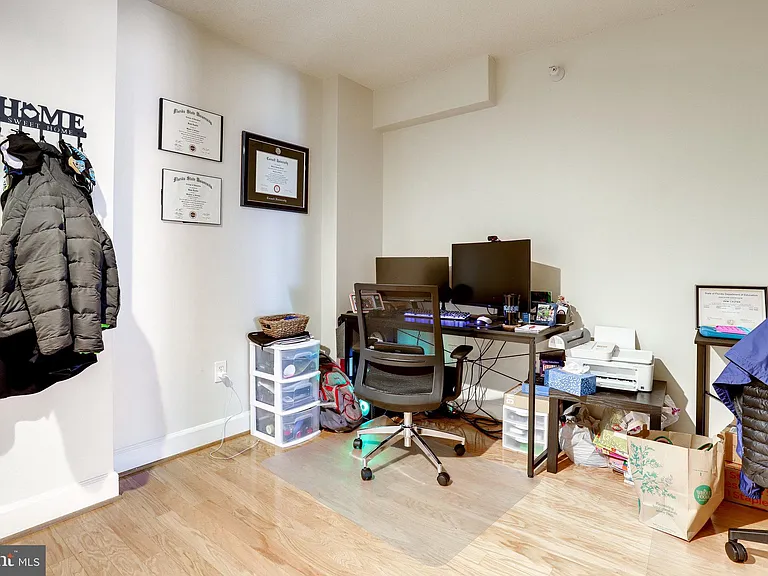 1205 Garfield St #501 — Photo 16