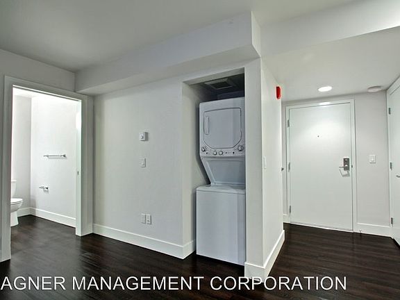 3rd image of 1404 E Yesler Way Ste 308