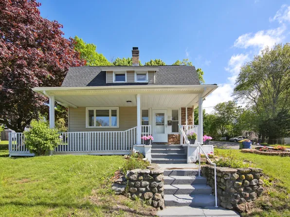 22 Ellsworth Avenue, Waterbury, CT 06704