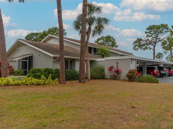 402 Pinebrook Cres #2, Venice, FL 34285